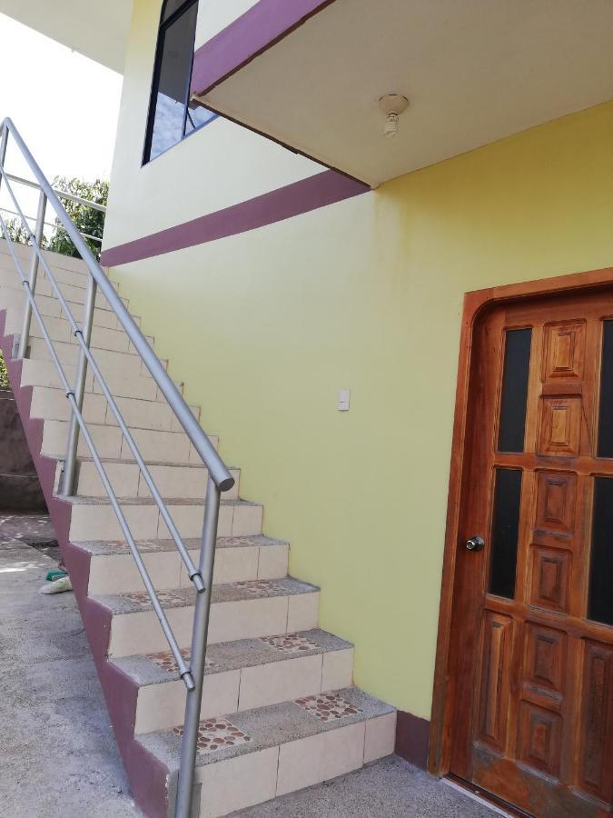 Cucuve Eco Hostal Puerto Baquerizo Moreno Esterno foto