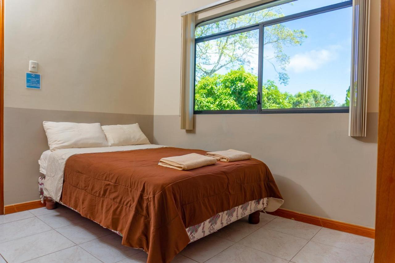 Cucuve Eco Hostal Puerto Baquerizo Moreno Esterno foto