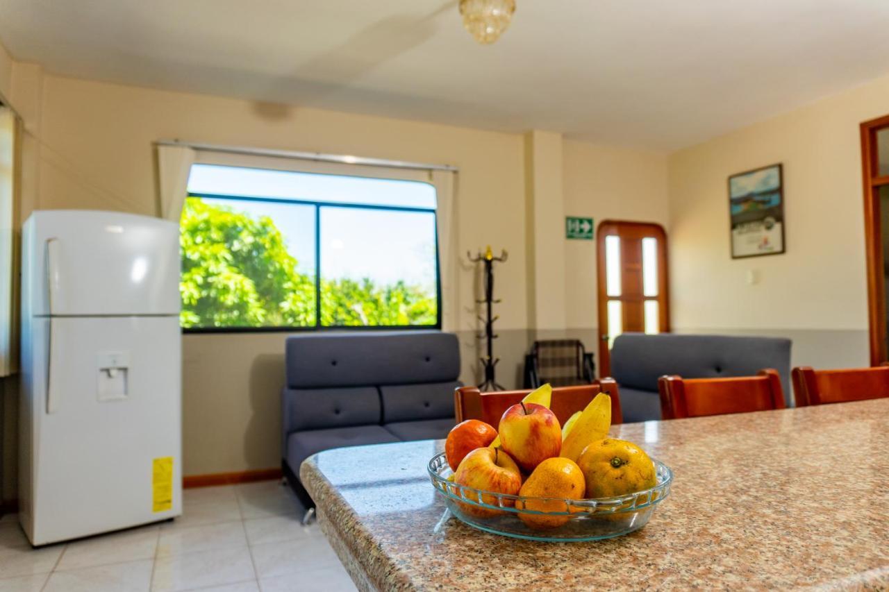 Cucuve Eco Hostal Puerto Baquerizo Moreno Esterno foto