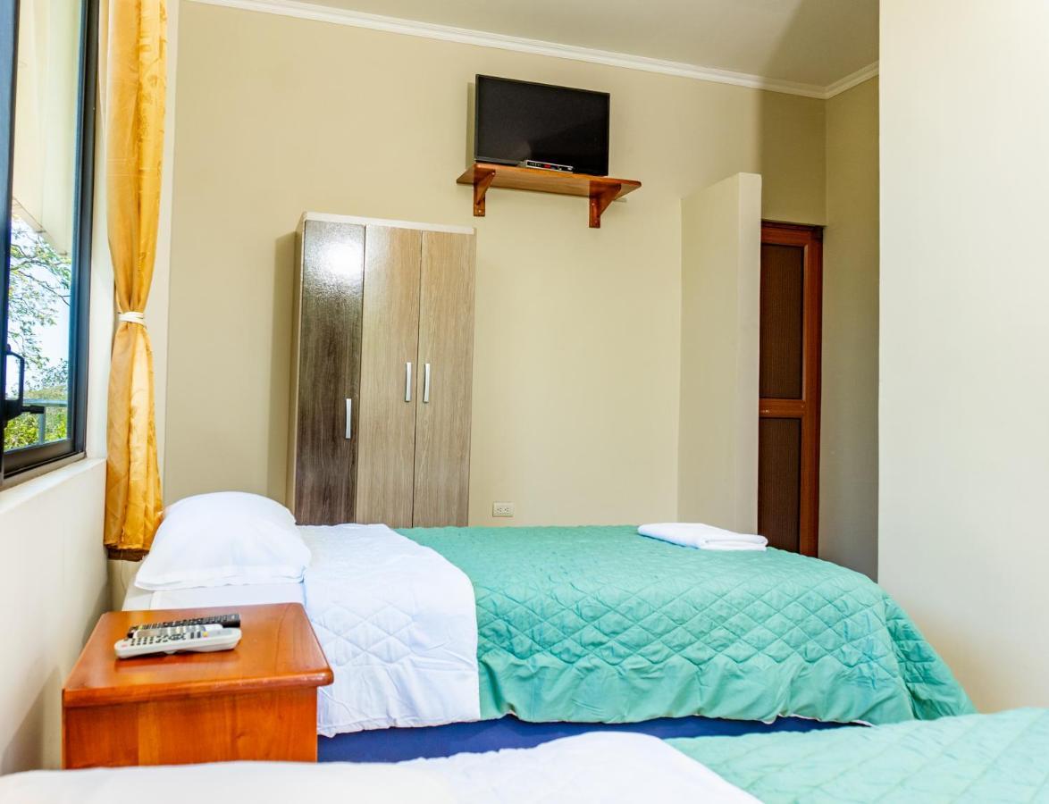 Cucuve Eco Hostal Puerto Baquerizo Moreno Esterno foto
