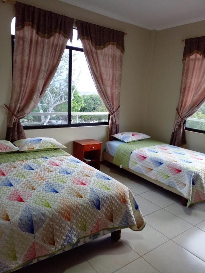 Cucuve Eco Hostal Puerto Baquerizo Moreno Esterno foto