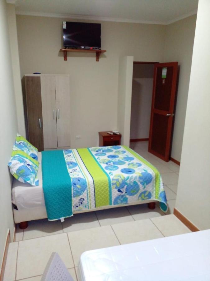 Cucuve Eco Hostal Puerto Baquerizo Moreno Esterno foto